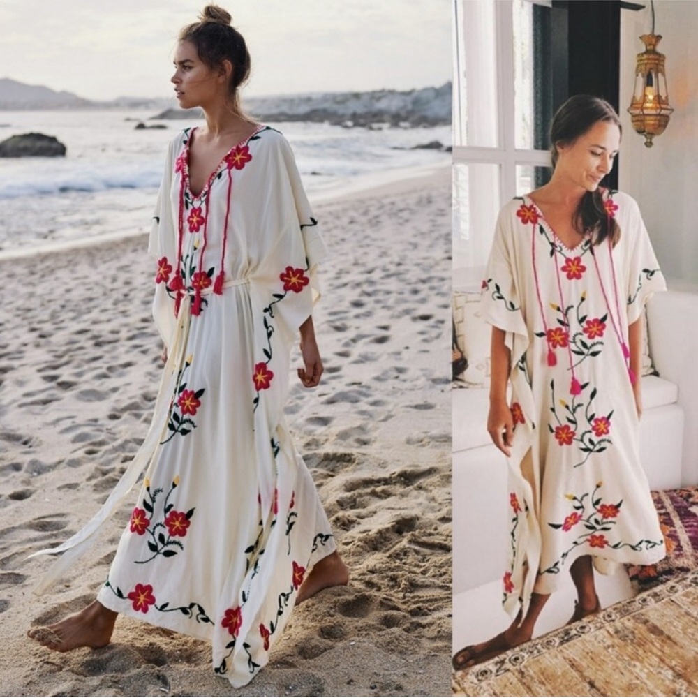 Sold  elsewhere Spell  Sayulita Kaftan with Pink and Green Embroidery Size S/M - Picture 3 of 13